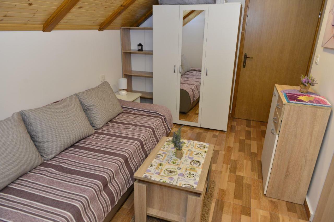 Apartmani Miscevic Йосипдол Экстерьер фото
